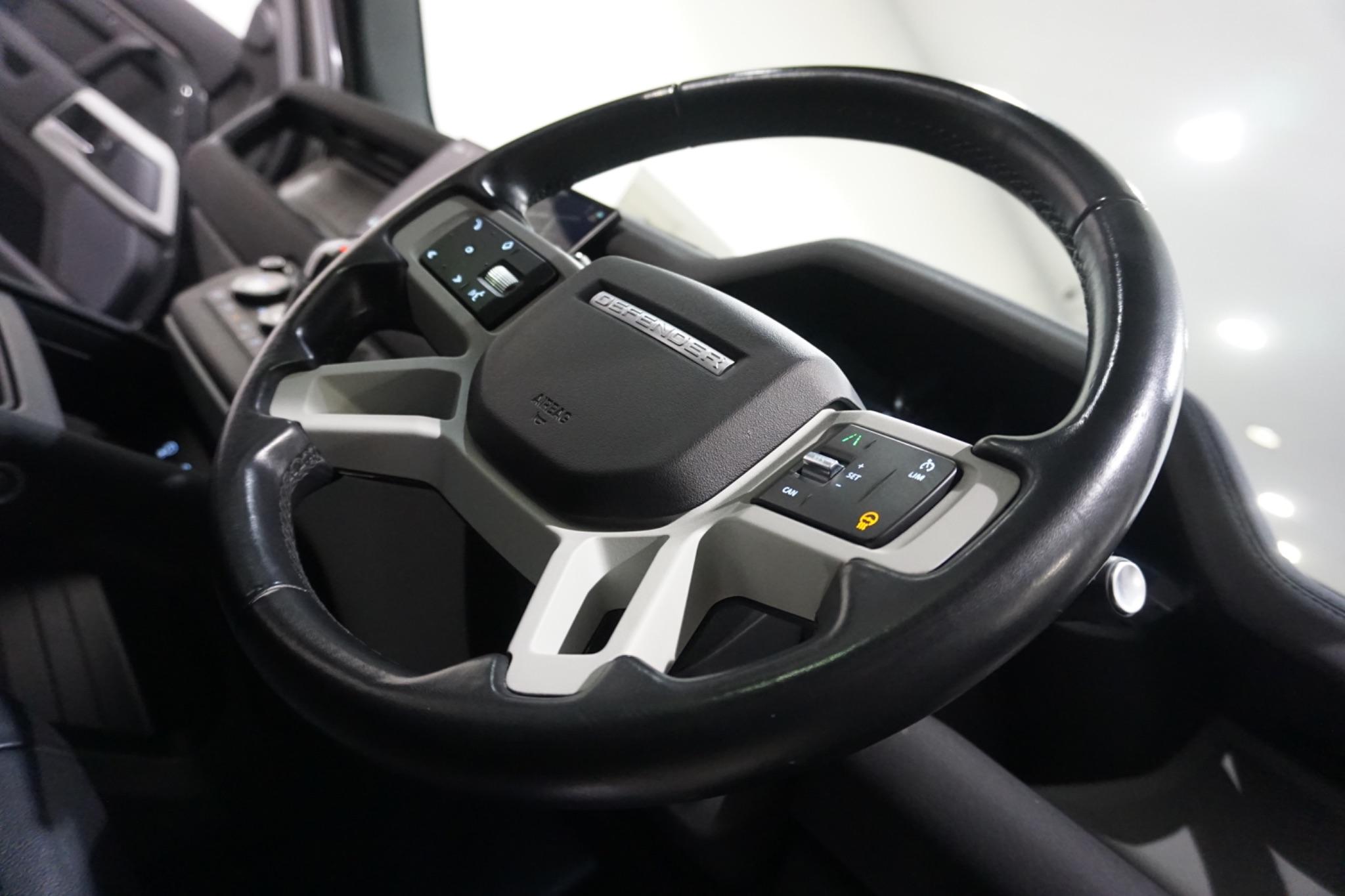 Land Rover Defender 110 2.0 P400e 15.4kWh XS Edition Auto 4WD Euro 6 (s/s) 5dr